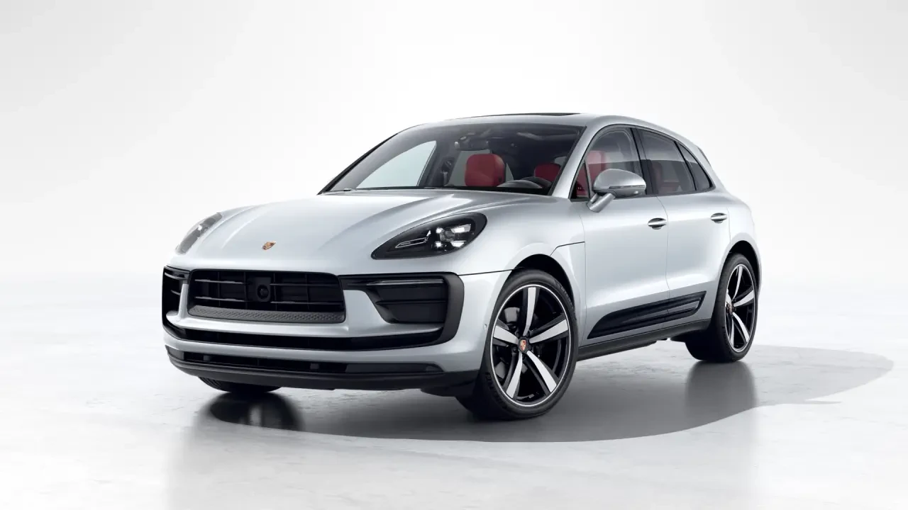 2026 Porsche Macan - Image 8 of 30
