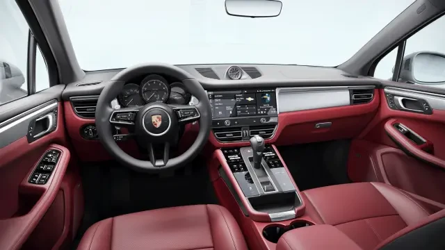 2026 Porsche Macan - Image 30 of 30