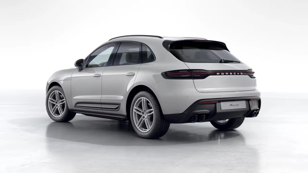 2026 Porsche Macan - Image 20 of 30