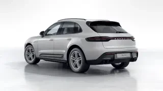 2026 Porsche Macan - Image 21 of 30