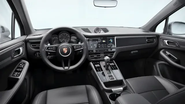 2026 Porsche Macan - Image 30 of 30