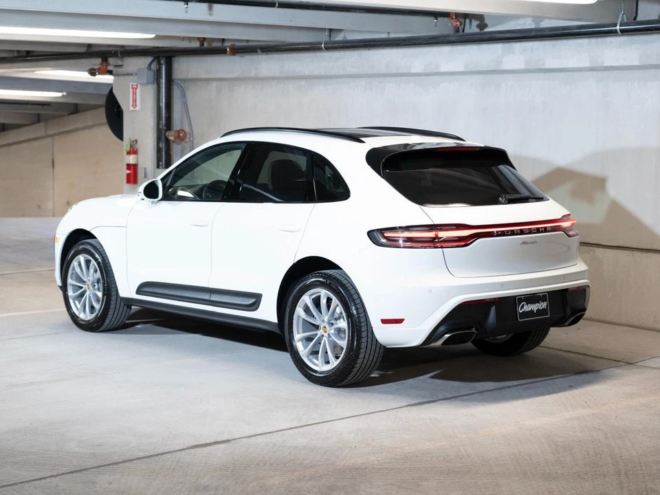 2026 Porsche Macan Electric - Image 3 of 27