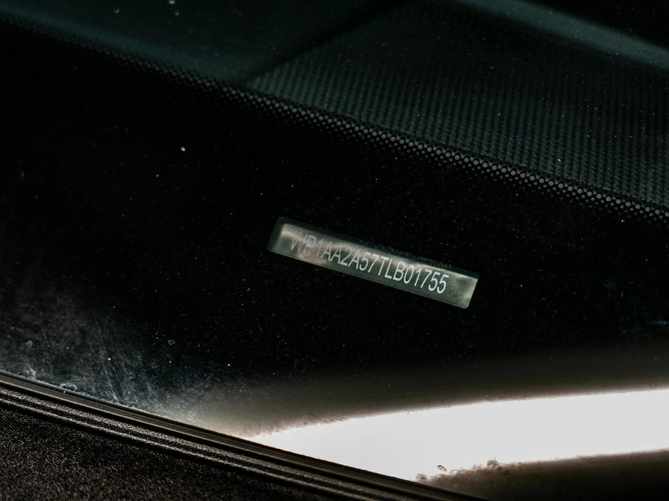 2026 Porsche Macan Electric - Image 29 of 29