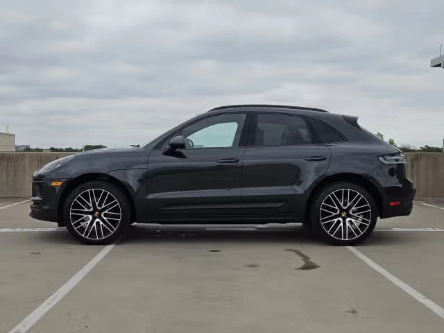 2026 Porsche Macan - Image 10 of 31