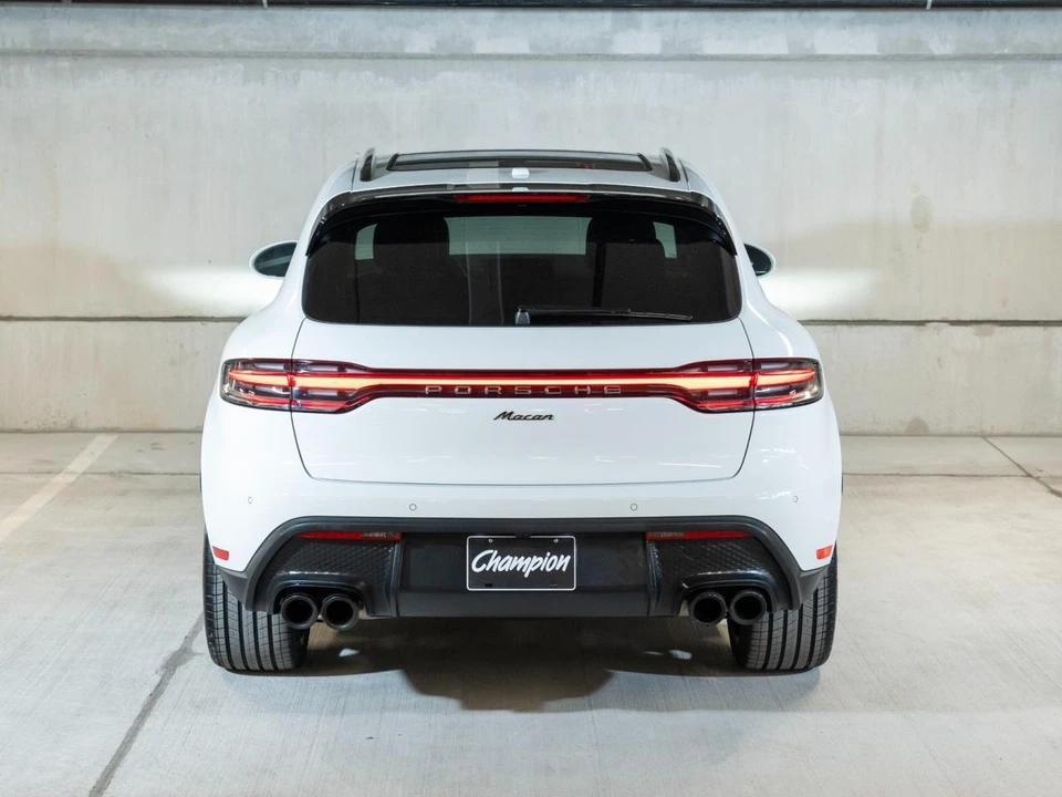 2026 Porsche Macan - Image 10 of 29