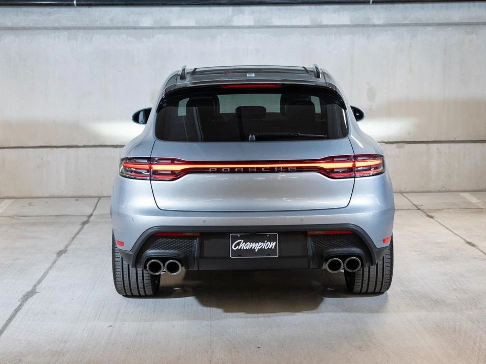 2026 Porsche Macan - Image 11 of 28