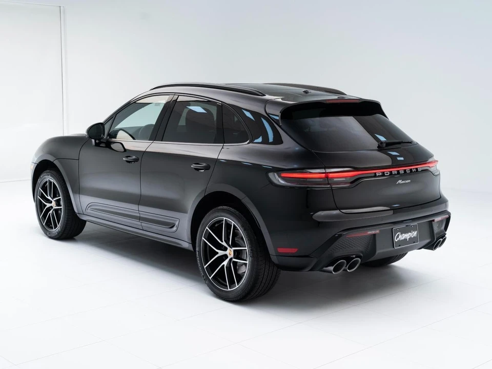 2026 Porsche Macan - Image 3 of 27