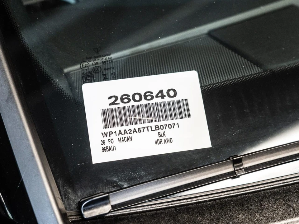 2026 Porsche Macan Electric - Image 28 of 28