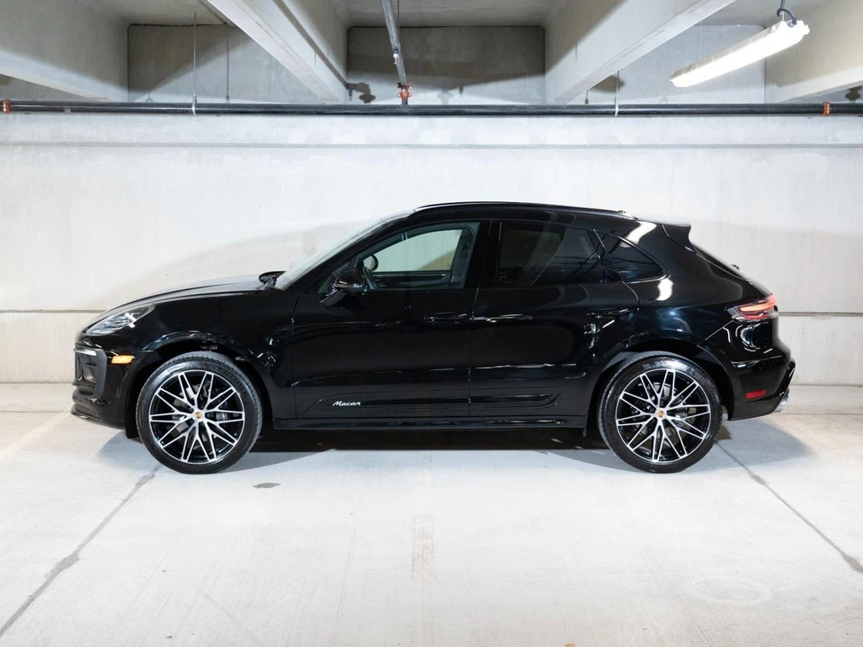 2026 Porsche Macan Electric - Image 2 of 28