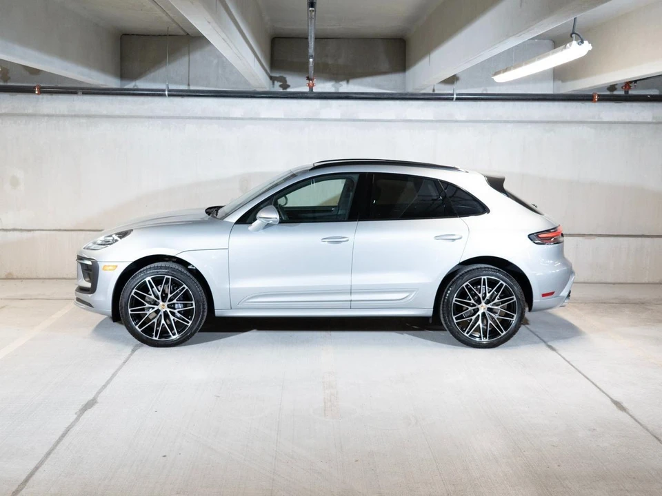 2026 Porsche Macan Electric - Image 3 of 29