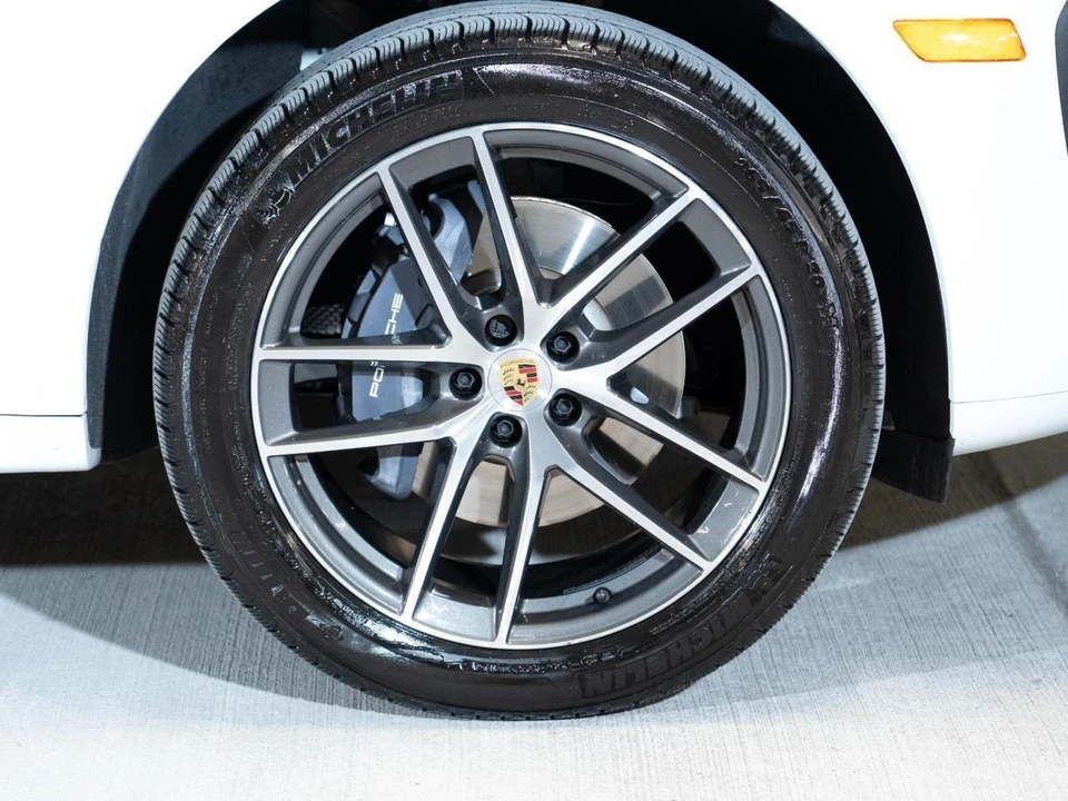 2026 Porsche Macan Electric - Image 12 of 29