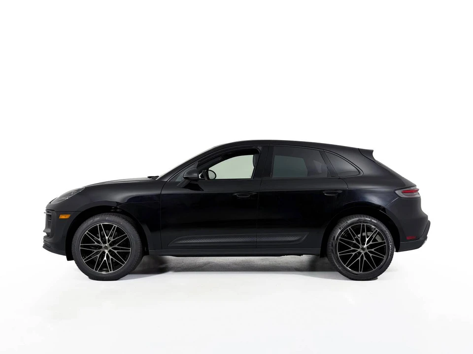 2026 Porsche Macan Electric - Image 2 of 5