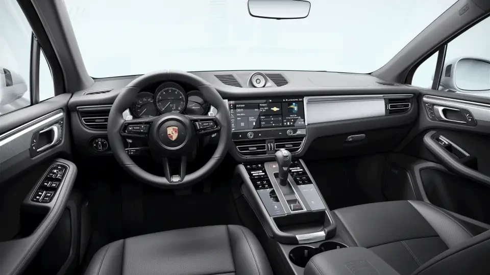 2026 Porsche Macan - Image 31 of 31