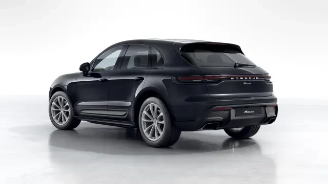 2026 Porsche Macan - Image 22 of 31