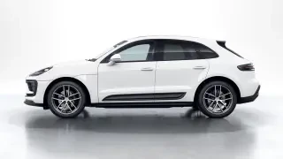 2026 Porsche Macan - Image 13 of 21