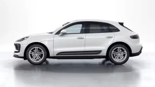 2026 Porsche Macan - Image 9 of 31