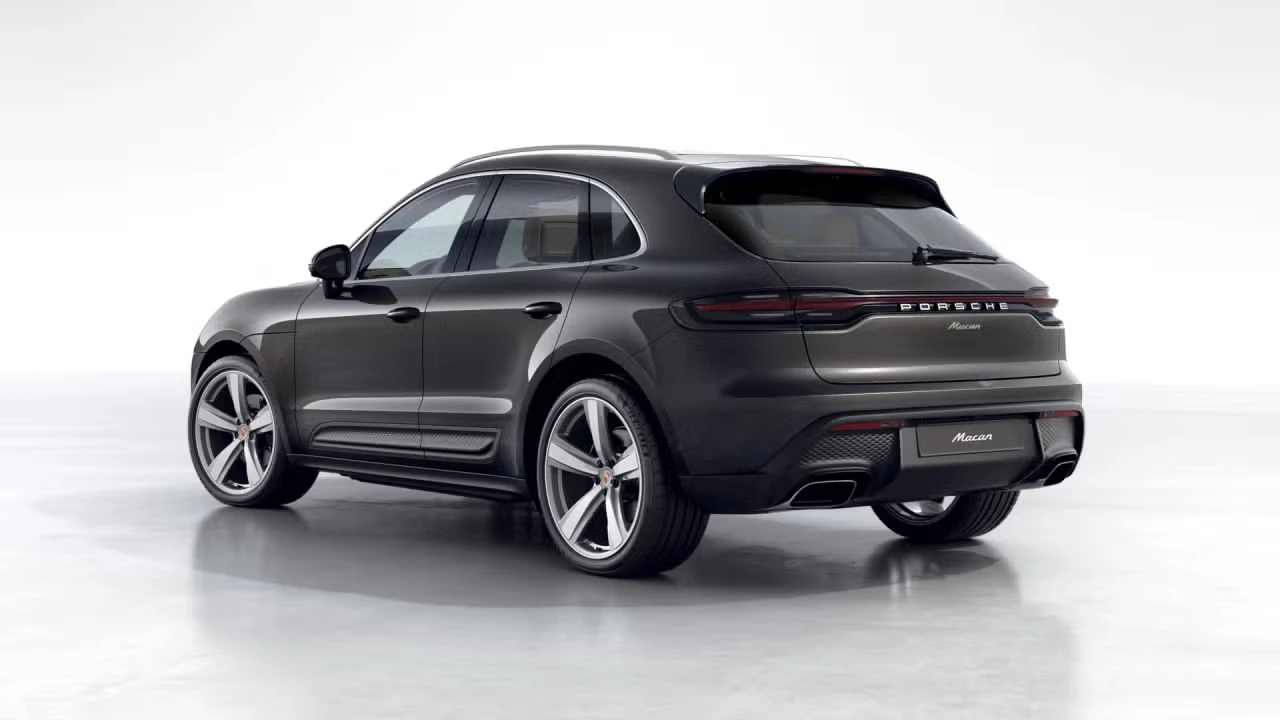 2026 Porsche Macan - Image 20 of 31