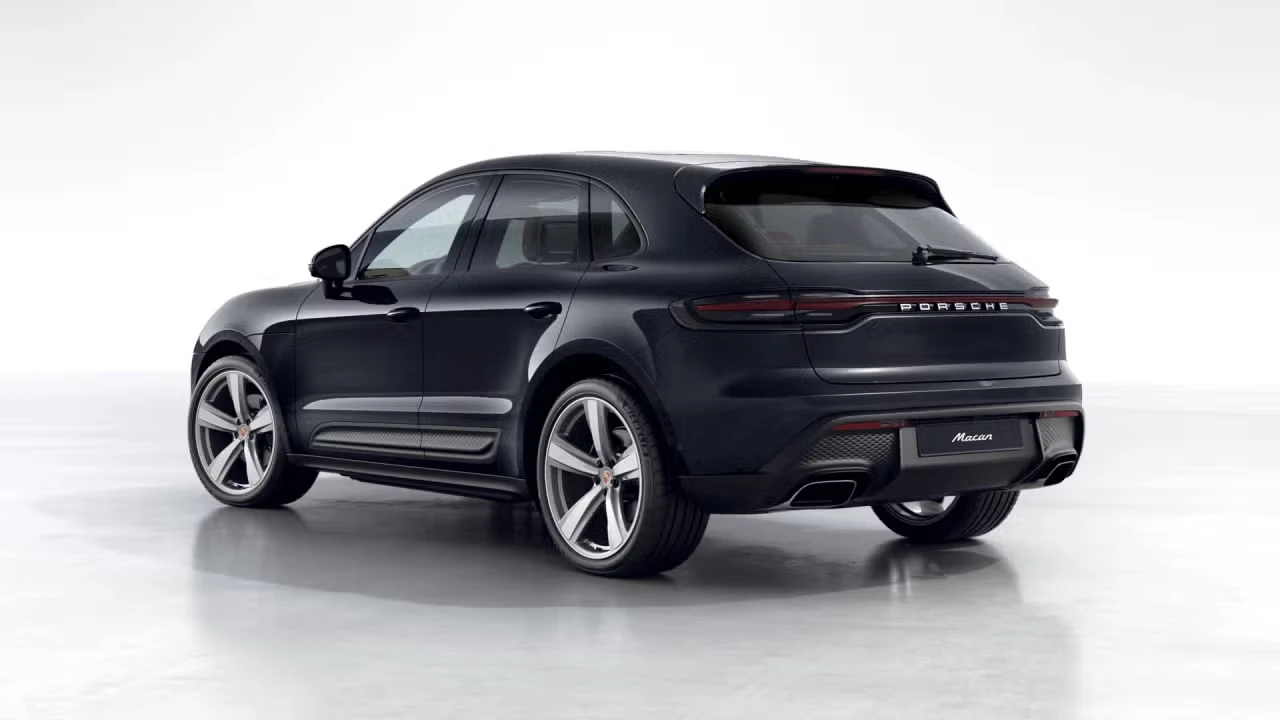2026 Porsche Macan - Image 20 of 31