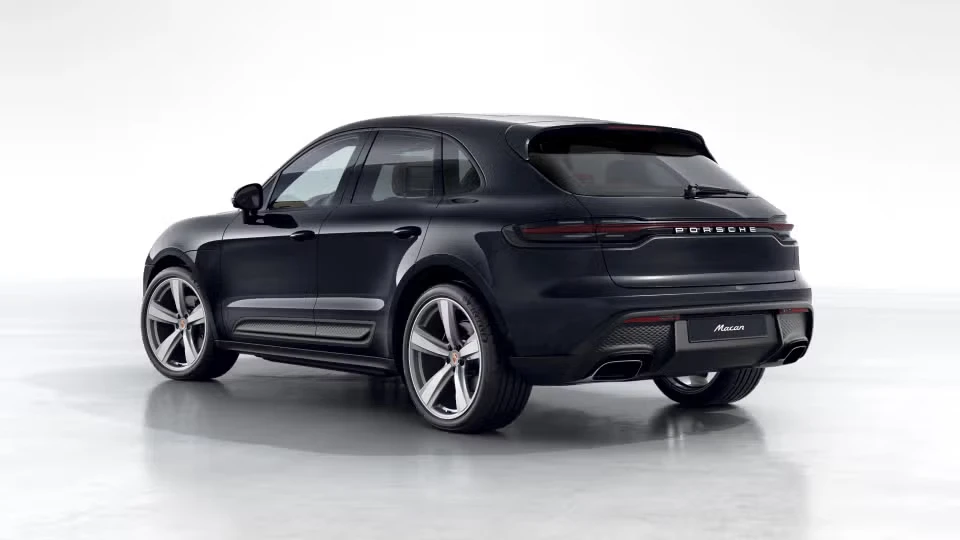 2026 Porsche Macan - Image 19 of 31