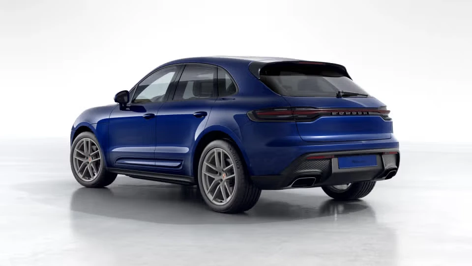 2026 Porsche Macan - Image 19 of 31