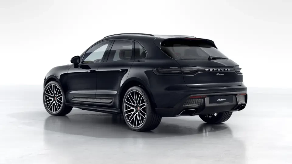 2026 Porsche Macan - Image 23 of 31