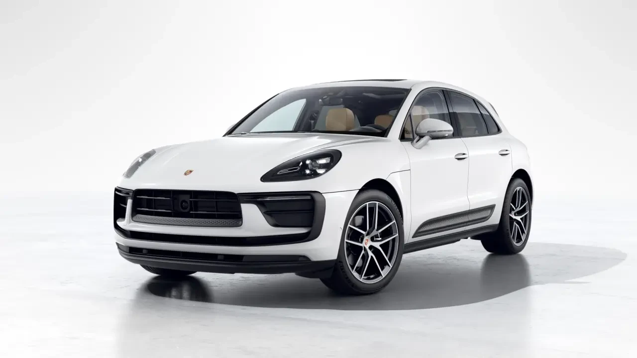 2026 Porsche Macan - Image 8 of 30