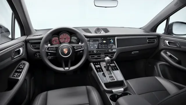 2026 Porsche Macan - Image 30 of 31