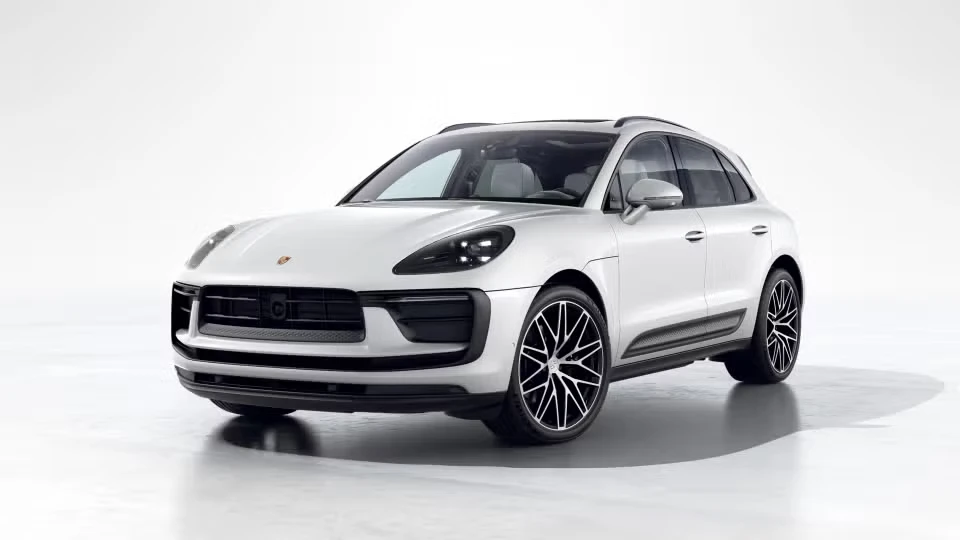 2026 Porsche Macan - Image 3 of 31