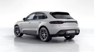 2026 Porsche Macan - Image 17 of 31