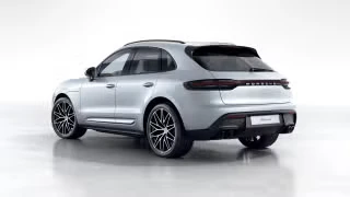 2026 Porsche Macan - Image 17 of 31