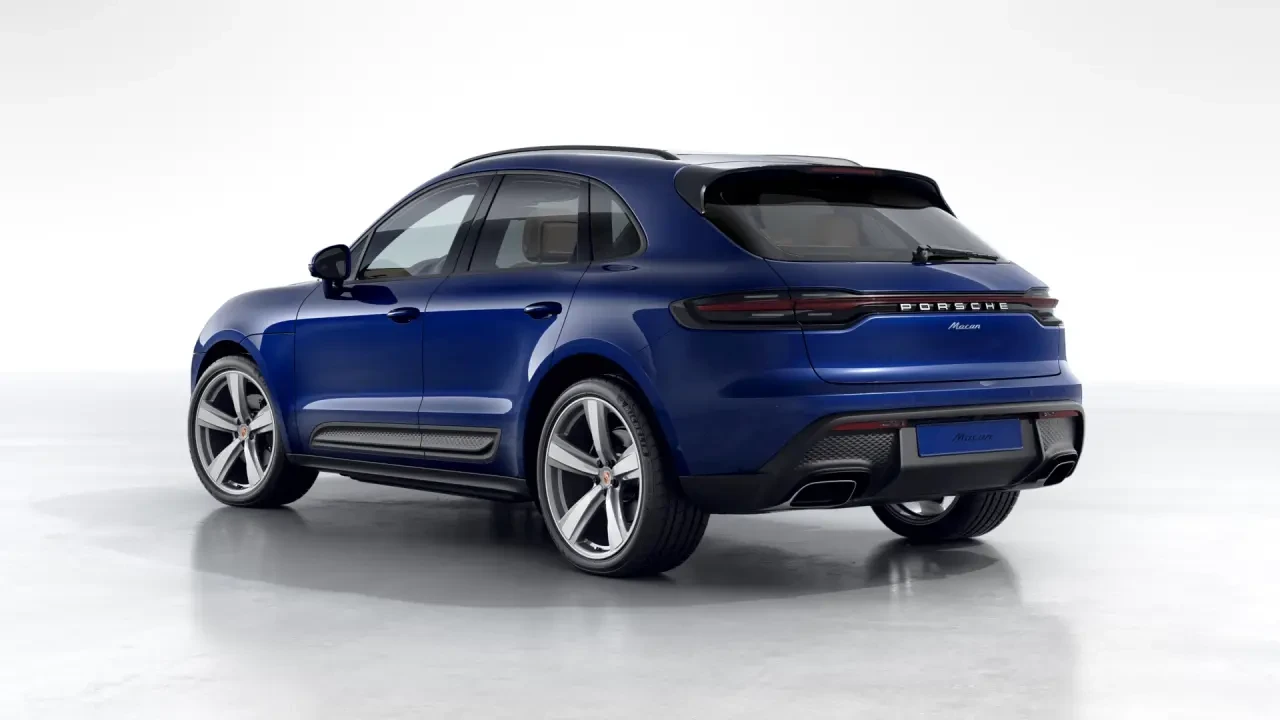 2026 Porsche Macan - Image 24 of 30
