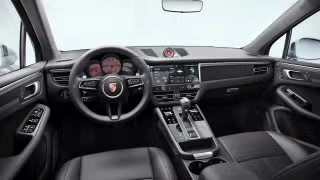 2026 Porsche Macan - Image 25 of 30