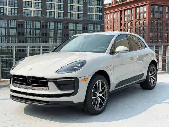 2026 Porsche Macan Electric - Image 6 of 31