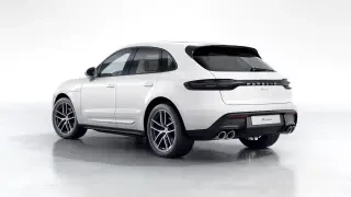 2026 Porsche Macan - Image 21 of 31