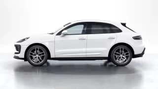 2026 Porsche Macan - Image 9 of 31