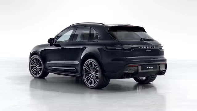 2026 Porsche Macan - Image 18 of 31