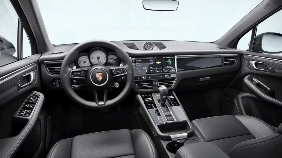 2026 Porsche Macan - Image 31 of 31