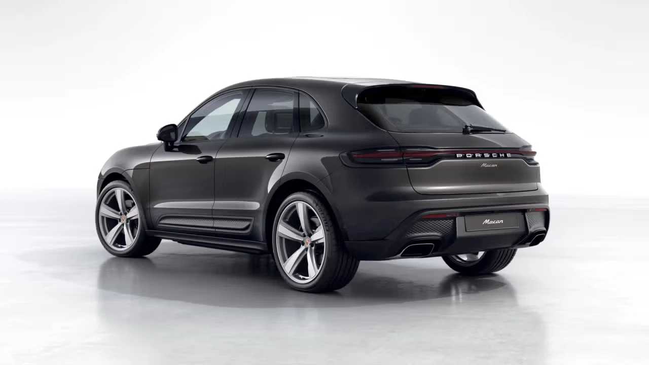 2026 Porsche Macan - Image 20 of 30