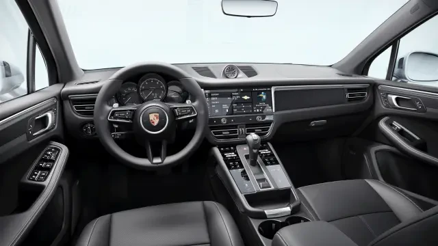 2026 Porsche Macan - Image 30 of 30