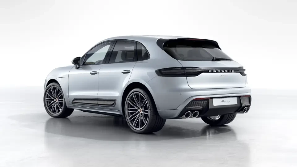 2026 Porsche Macan - Image 23 of 30