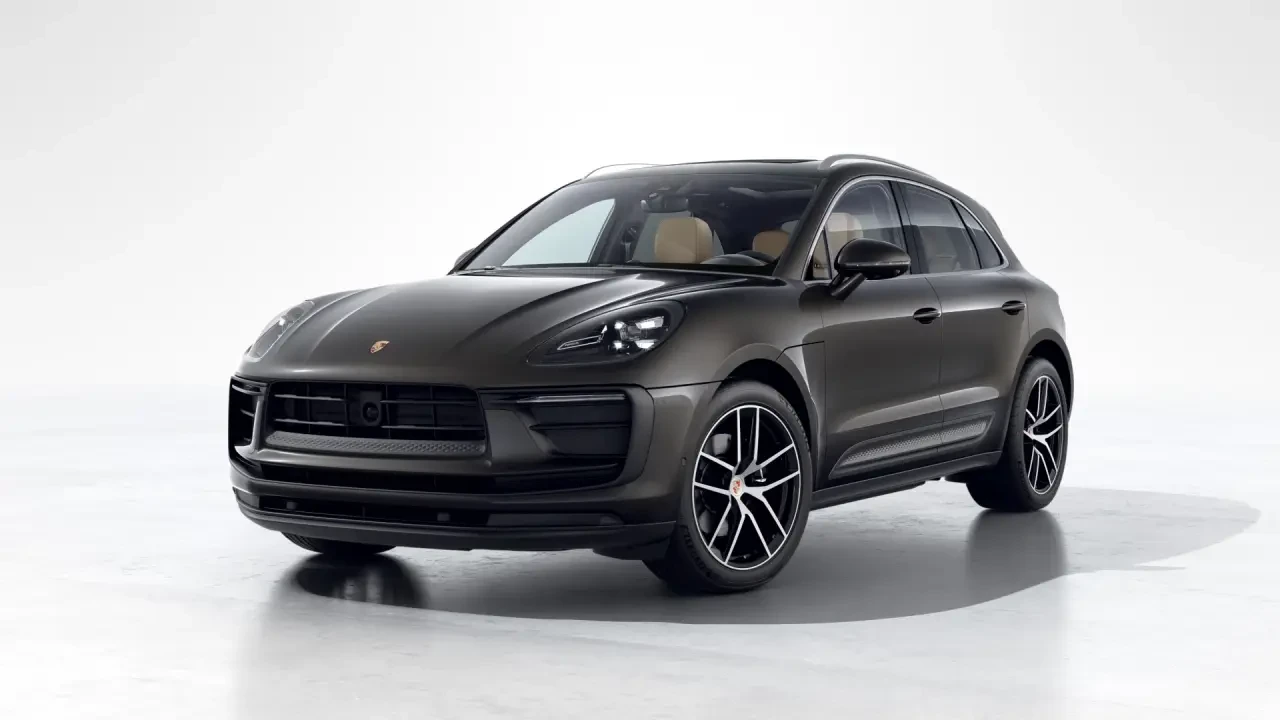 2026 Porsche Macan - Image 8 of 30