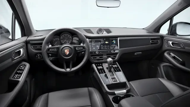2026 Porsche Macan - Image 30 of 30