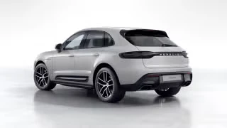 2026 Porsche Macan - Image 17 of 30