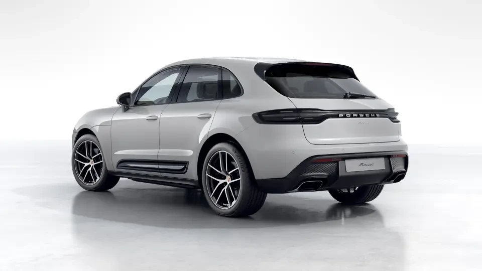 2026 Porsche Macan - Image 23 of 30