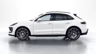 2026 Porsche Macan - Image 9 of 30