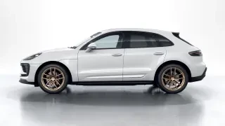 2026 Porsche Macan - Image 13 of 30