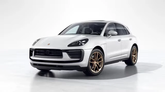 2026 Porsche Macan - Image 2 of 30