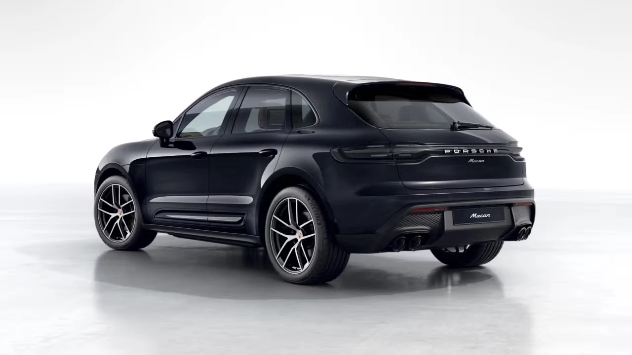 2026 Porsche Macan - Image 20 of 30
