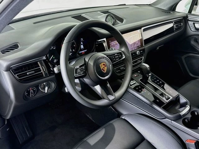 2026 Porsche Macan Electric - Image 5 of 29