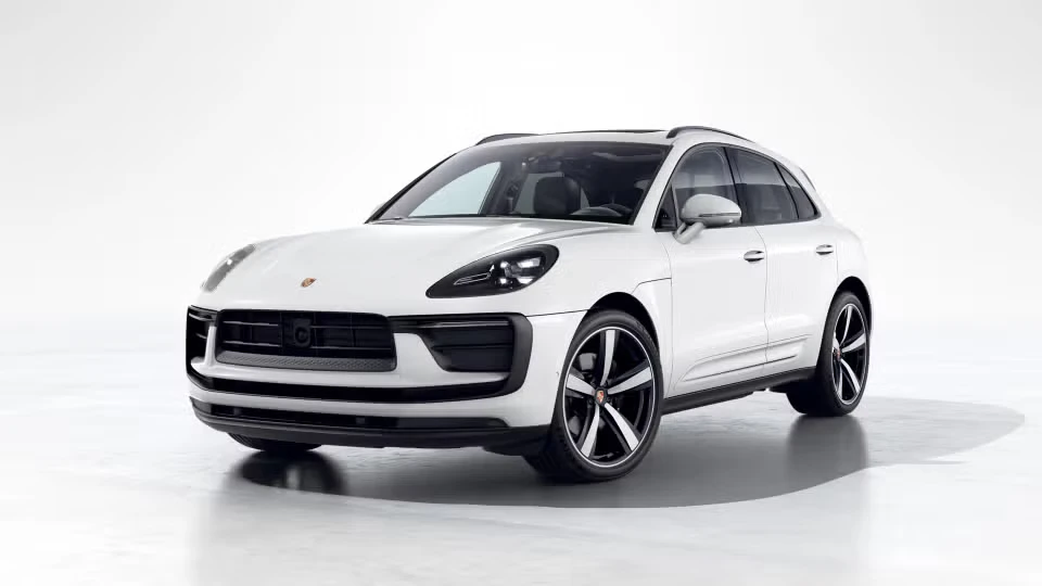 2026 Porsche Macan - Image 3 of 30